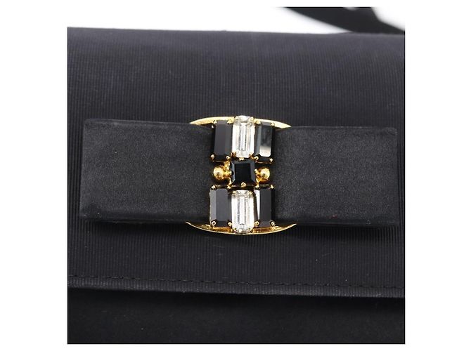 Bolso de Hombro Salvatore Ferragamo Vala Satén Negro Oro Auth BA11117 Dorado - vista 17