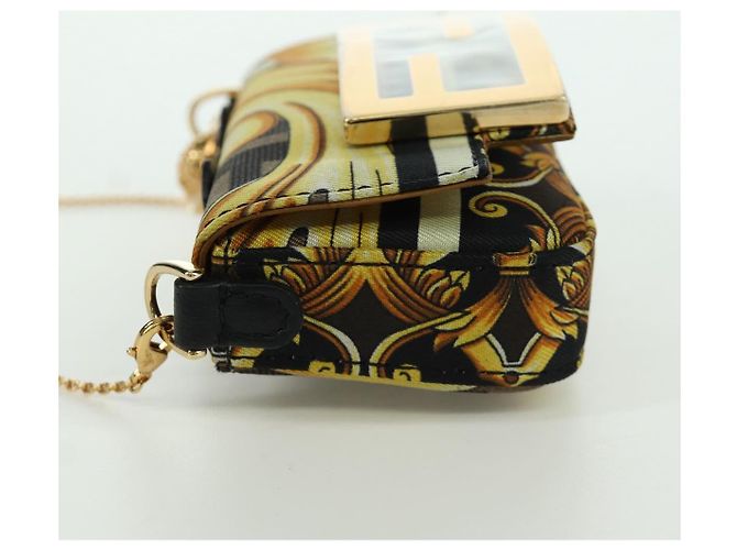 FENDI - VERSACE FENDACE Mamma Baguette Pouch Nylon Nero Oro Auth 166998SM - vista 3