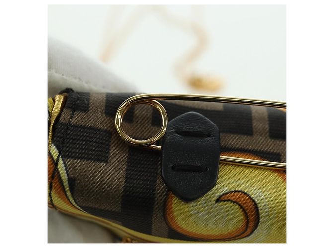 FENDI - VERSACE FENDACE Mamma Baguette Pouch Nylon Nero Oro Auth 166998SM - vista 9