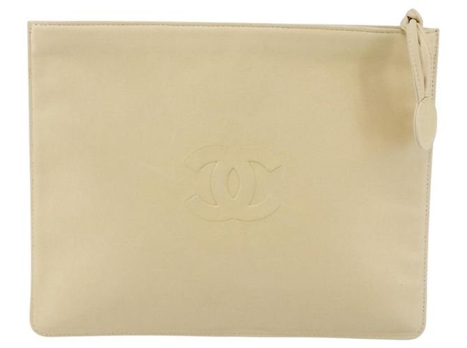 Clutch de cuero vintage con logo CC de Chanel beige - vista 5