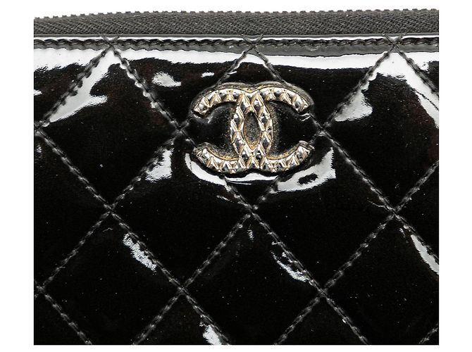 Chanel gesteppte Geldbörse aus lackiertem Leder mit Reißverschluss Schwarz - Ansicht 5