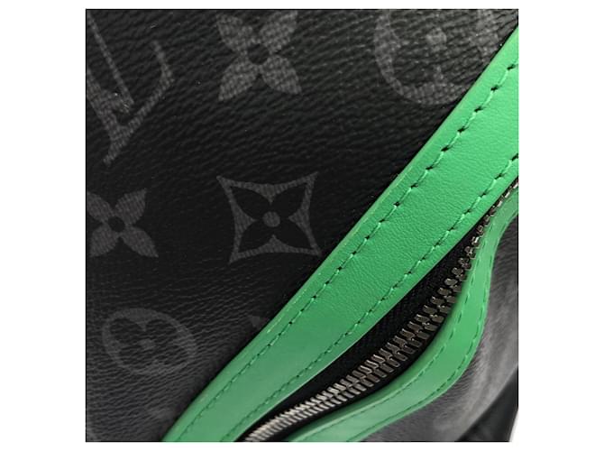 Zaino Discovery Monogram Eclipse Louis Vuitton Nero Verde - vista 4