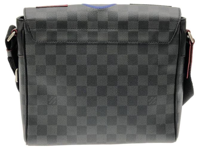 Borsa a Spalla District Alpes Damier Graphite Louis Vuitton Damier ebene - vista 2