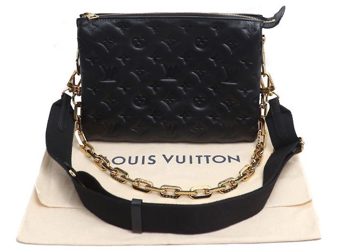 Borsa a spalla Coussin PM in pelle Monogram goffrata Louis Vuitton Nero - vista 10