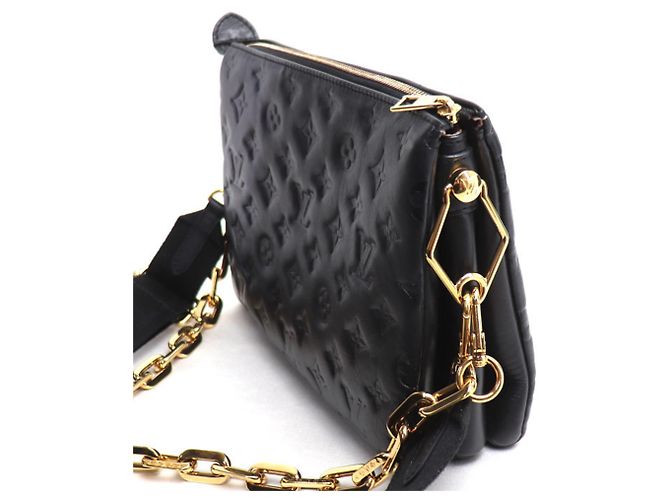 Borsa a spalla Coussin PM in pelle Monogram goffrata Louis Vuitton Nero - vista 3