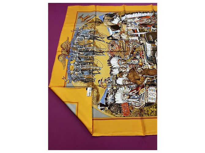 Foulard in seta Hermès 'Concours d'Elegance' Marrone Bianco Rosso Blu Grigio Giallo Gold hardware - vista 4
