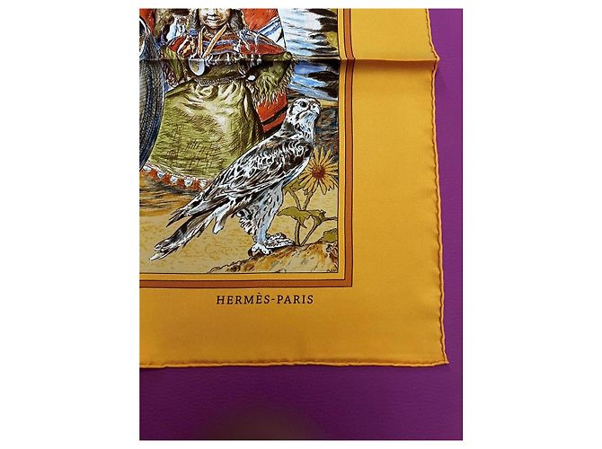 Foulard in seta Hermès 'Concours d'Elegance' Marrone Bianco Rosso Blu Grigio Giallo Gold hardware - vista 8