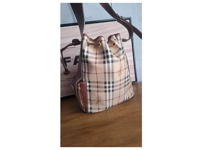 Borsa a secchiello Burberry Nova Check in pelle e tela Marrone Beige - vista 2