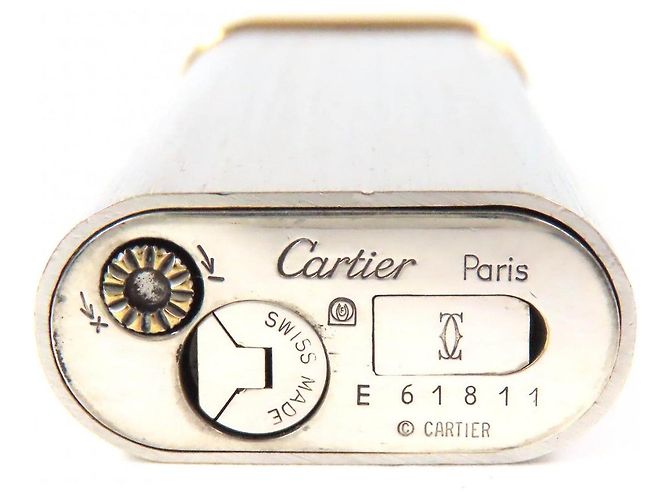 Briquet ovale Cartier Hairline Nouveau Modèle Accessoires de Fumer Argenté - vue 10