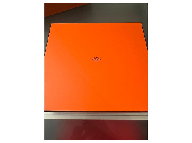 Cinto Hermès em couro azul com hardware dourado Gold hardware - vista 10