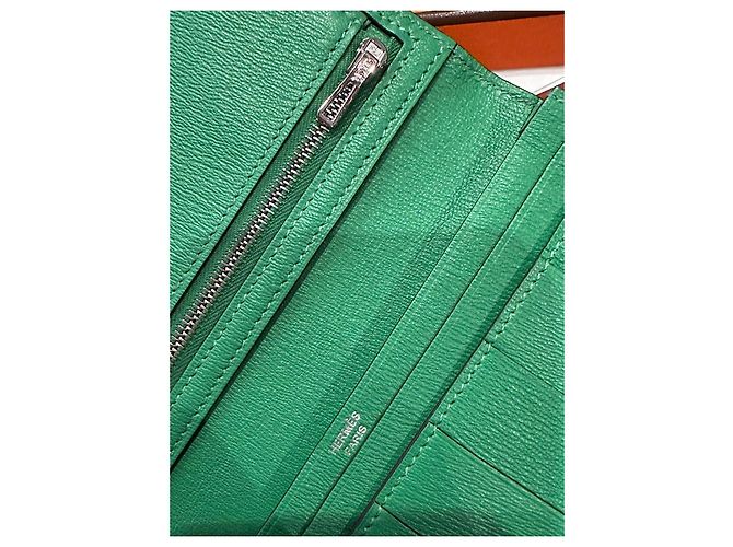 Hermès Bearn Soufflet Wallet in Exotic Leather Green - view 4
