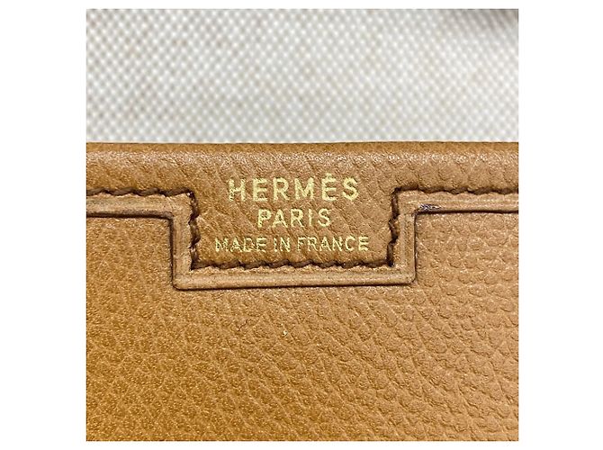 Bolso Clutch Jige PM de Hermès en Cuero Ardennes Dorado - vista 5