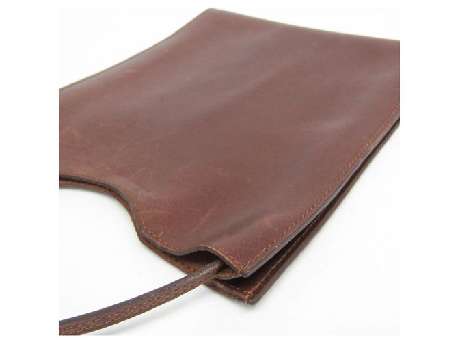 Borsa a spalla in pelle box calf marrone Onimaitou di Hermès - vista 6