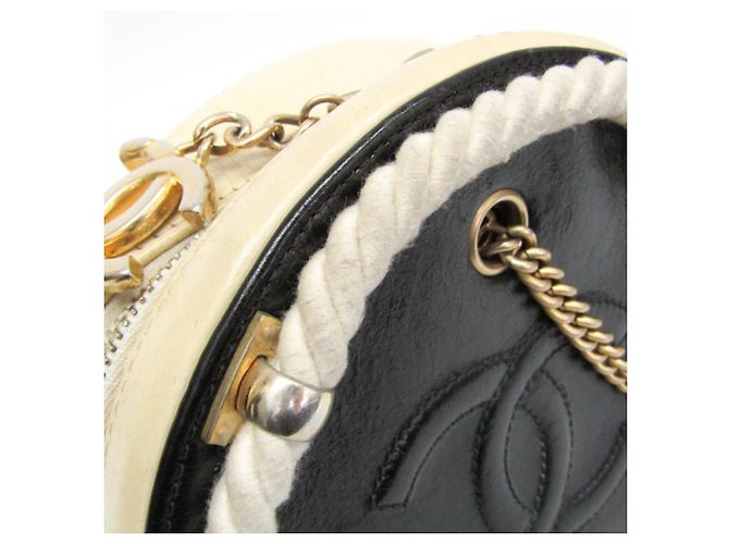 Borsa a spalla rotonda con catena Coco Mark di Chanel Nero Beige - vista 8