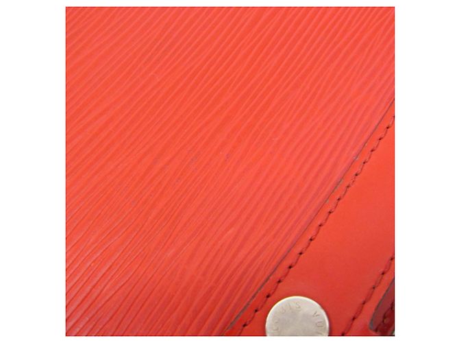 Borsa Louis Vuitton Epi Blair MM in Rosso Coquelicot - vista 10