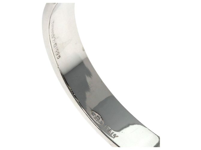 Bracciale Bangle in Argento Atlas di Tiffany & Co. - vista 4