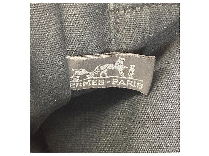 Borsa Tote Foul Toe PM di Hermès Nero - vista 6