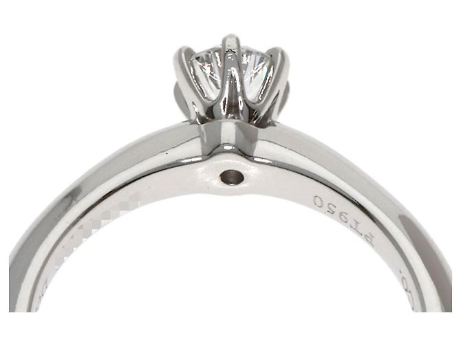 Tiffany & Co. Solitär-Diamantring aus Platin - Ansicht 8