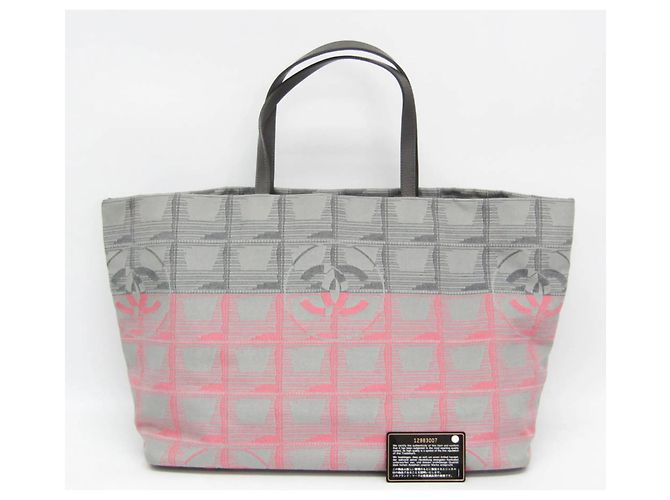 Borsa tote in nylon della nuova linea di viaggio di Chanel Marrone Rosa - vista 2
