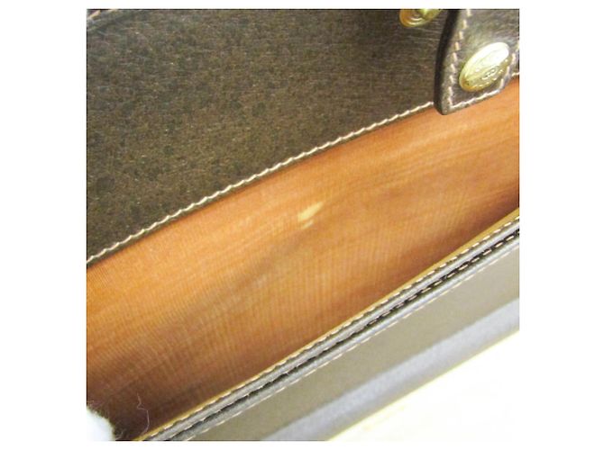 Valigetta in pelle Interlocking G di Gucci Marrone - vista 15
