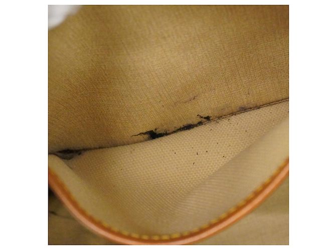 Borsa Deauville Monogram Louis Vuitton Marrone - vista 8