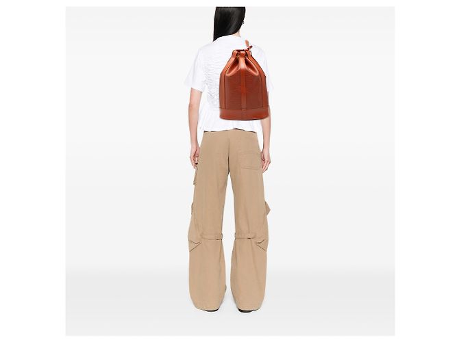 Louis Vuitton Marrone Epi Randonnee PM - vista 7