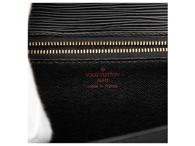 Louis Vuitton Monceau 28 in Epi Nero - vista 5
