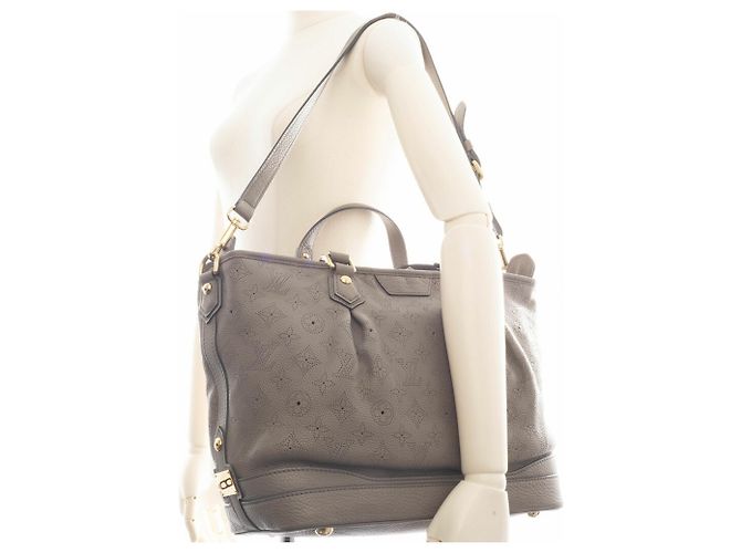 Borsa a Spalla Stella PM di Louis Vuitton Beige - vista 11