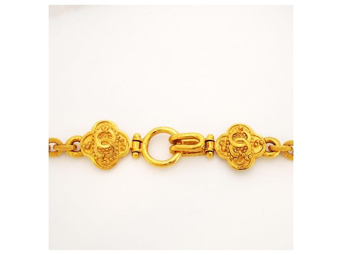 Collana con motivo floreale Chanel Coco Mark Nero D'oro - vista 4
