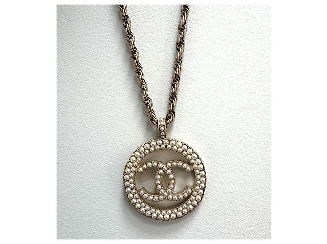 Coco Crush Collana Chanel oro metallo perle D'oro - vista 2