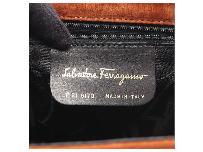 Borsa a spalla in suede marrone Gancini di Salvatore Ferragamo - vista 4