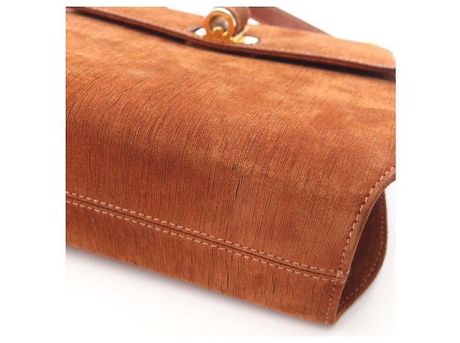 Borsa a spalla in suede marrone Gancini di Salvatore Ferragamo - vista 6