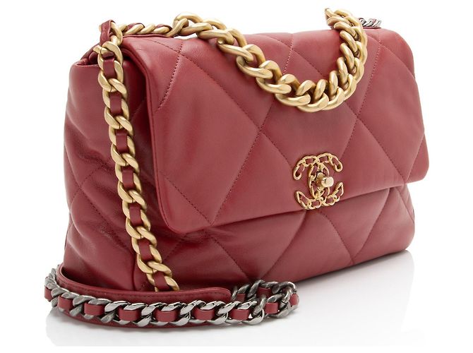 Gabrielle Borsa a Spalla Grande in Pelle di Capra 19 di Chanel Rosso - vista 2