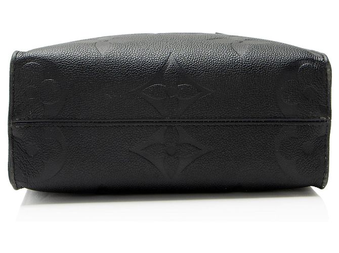Sac Onthego PM en cuir Empreinte Monogram géant Louis Vuitton Noir - vue 4
