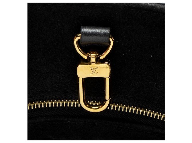 Sac Onthego PM en cuir Empreinte Monogram géant Louis Vuitton Noir - vue 8