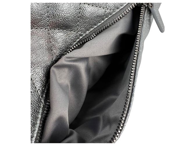 Chanel Metallic Dunkelgrau Kalbsleder Gepolsterte Bauchtasche - Ansicht 10