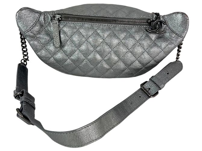 Chanel Metallic Dunkelgrau Kalbsleder Gepolsterte Bauchtasche - Ansicht 13