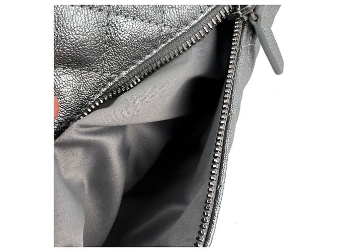Chanel Metallic Dunkelgrau Kalbsleder Gepolsterte Bauchtasche - Ansicht 20
