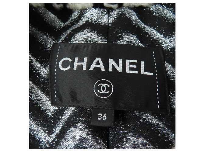 Timeless Chanel COCO Mark Button Tweed Wool Blend Jacket Black White - view 7