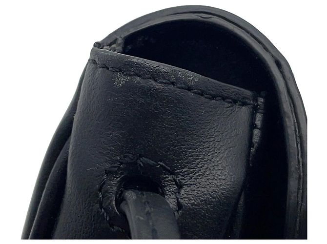 Céline Borsa a Spalla in Pelle Mini Triangle di Celine Nero - vista 13