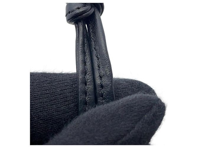 Céline Borsa a Spalla in Pelle Mini Triangle di Celine Nero - vista 14