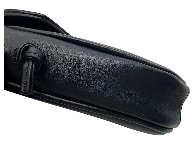 Céline Borsa a Spalla in Pelle Mini Triangle di Celine Nero - vista 8