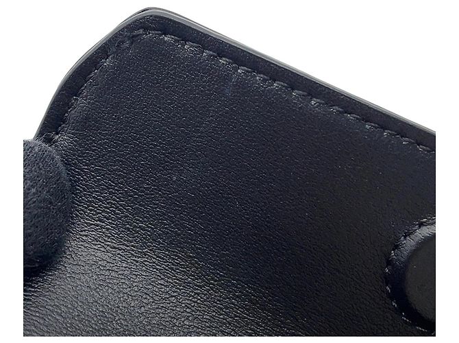 Céline Borsa a Spalla in Pelle Mini Triangle di Celine Nero - vista 9