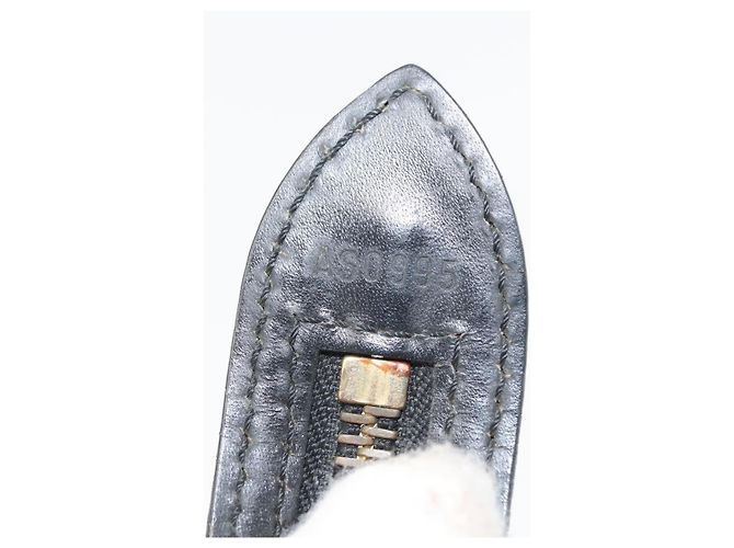 Borsa a mano Saint Jacques in pelle Epi GM Louis Vuitton Nero - vista 6