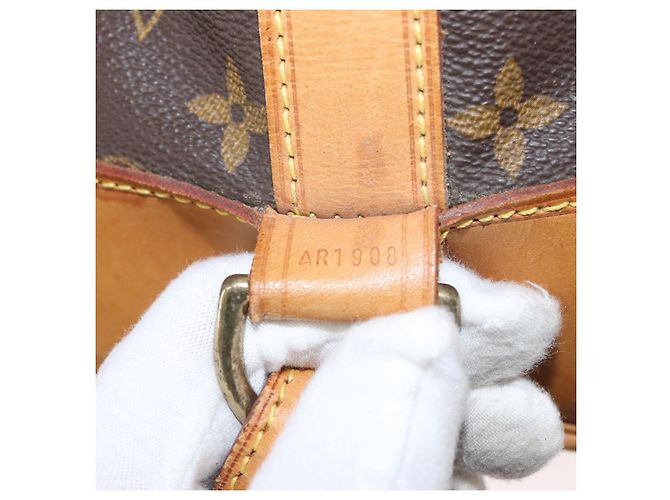 Louis Vuitton Randonnee Monogram Canvas PM Marrone - vista 7