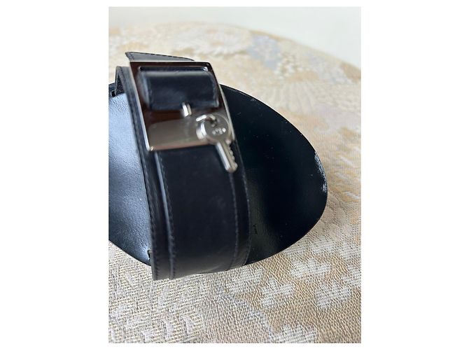 Christian Dior Mules com Fivela e Cadeado em Couro Preto - vista 7