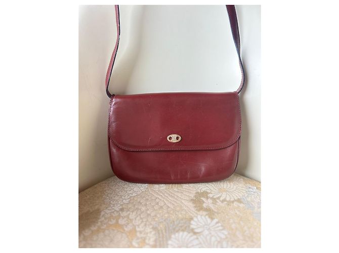 Borsa a tracolla Céline Triomphe in pelle rosso scuro Bordò - vista 2