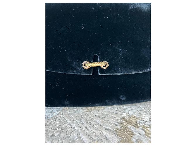 Gucci Schultertasche aus schwarzem Samt G Interlock - Ansicht 10