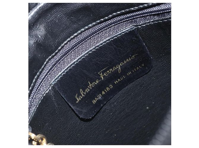 Salvatore Ferragamo Vara Bow camera Leather Nero - vista 6