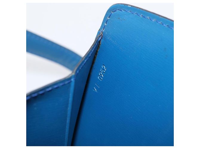 LOUIS VUITTON Epi Capuchin Shoulder Bag Blue M52345 LV Auth bs33618 - view 12